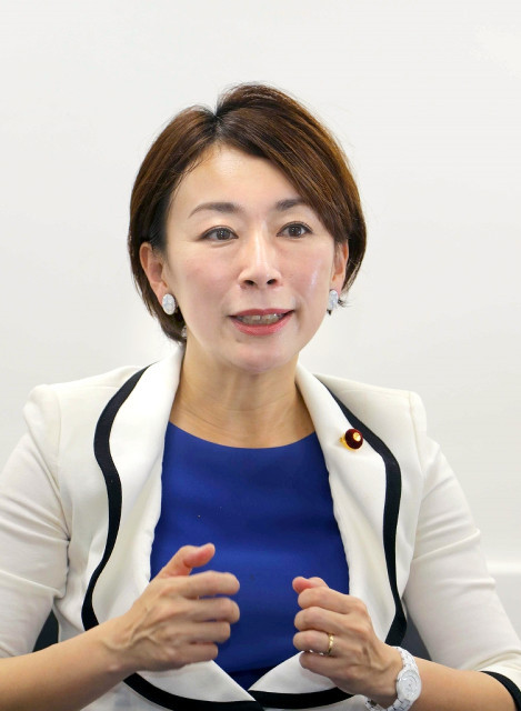 和田アキ子 山尾志桜里議員を安藤優子と間違える