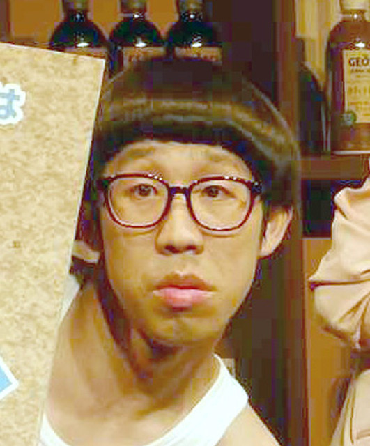 ひょっこりはん、ネタBGM曲問題決着→の前神宮に始球式で来てたけど、全然歓声なかったよ